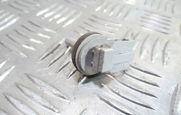 Interior temperature sensor