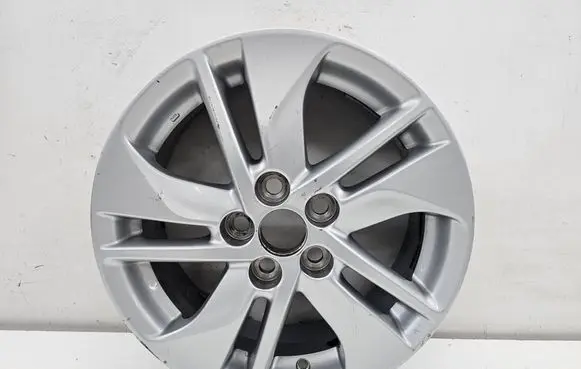 Toyota Yaris Cross R18 alloy rim 42611K0030