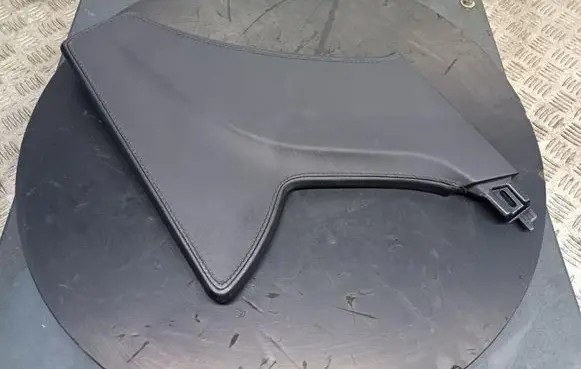 Tesla Model S Other sill/pillar trim element 1008224-00-F