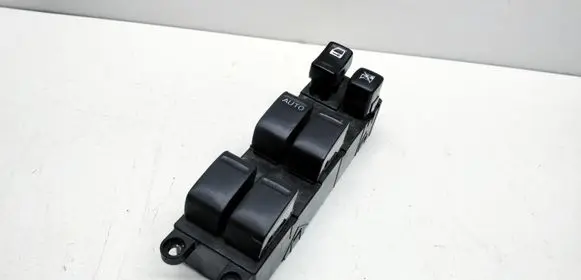 Nissan Almera Tino Electric window control switch