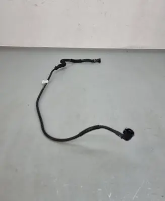 BMW 1 F40 Engine coolant pipe/hose 8658483
