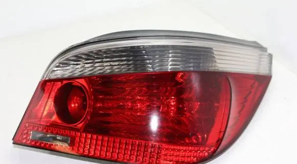 BMW 5 E60 E61 Rear/tail lights 6910768