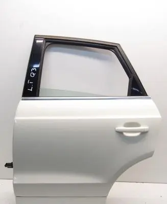 Audi Q3 8U Rear door 094414