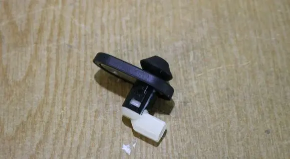 Toyota Corolla Verso AR10 Rear door sensor 