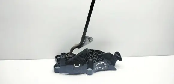 Mazda 2 Gear shifter/selector 3S6R7C453AE