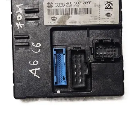 Audi A6 S6 C6 4F Comfort/convenience module 4F0907289F 5DK00876212 4F0910289F