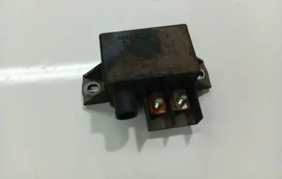 Mercedes-Benz CLS C219 Glow plug pre-heat relay A0025426419