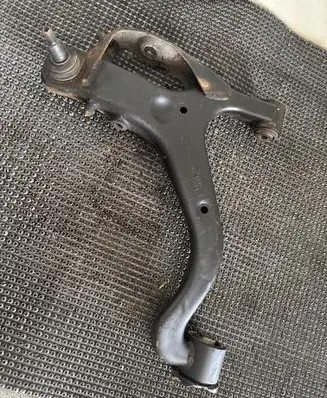 Land Rover Range Rover Sport L320 Front lower control arm/wishbone