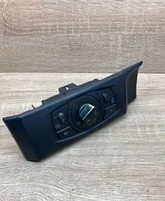 BMW 5 E60 E61 Light switch 6925295 33290201 Used