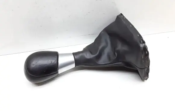 Volvo S60 Gear lever shifter trim leather/knob