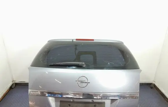 Opel Astra J Tailgate/trunk/boot lid