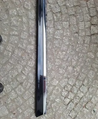 Volvo V60 Front door