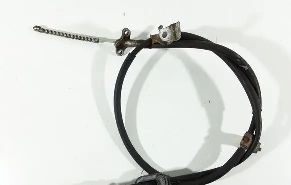 Handbrake/parking brake wiring cable
