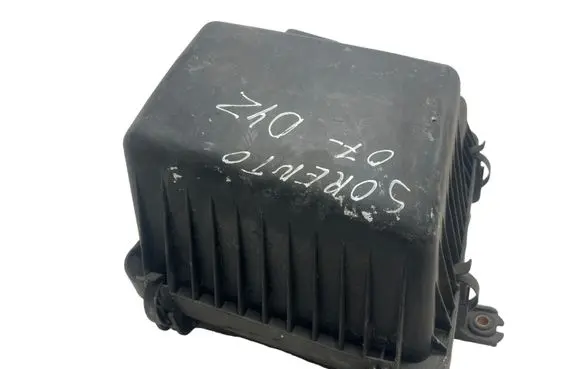 KIA Sorento Air filter box 281103E200
