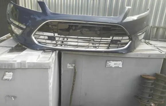 Ford Mondeo MK IV Front bumper