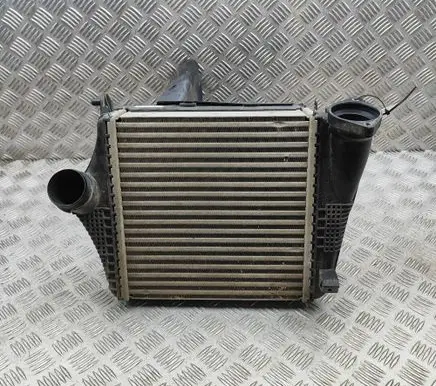 Porsche Cayenne (9Y0 9Y3) Intercooler radiator 4M0145804AR 4M0094D