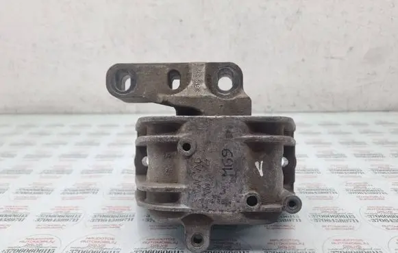 Volkswagen Golf V Engine mount bracket 1K0199262BA