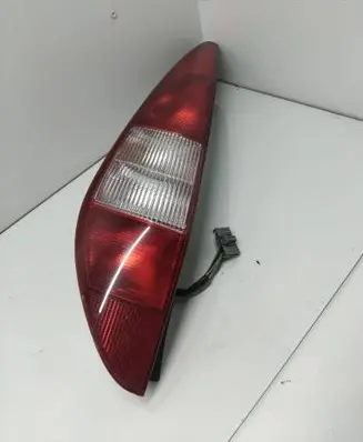 Ford Mondeo Mk III Rear/tail lights 1S7113405C