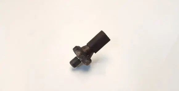 Volkswagen Touran I Oil pressure sensor 