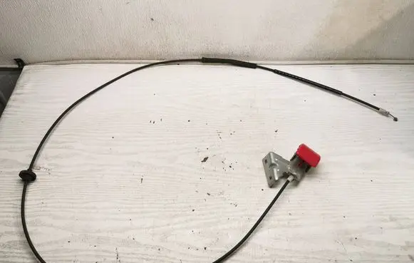 Volvo C30 Engine bonnet/hood lock release cable 30753017