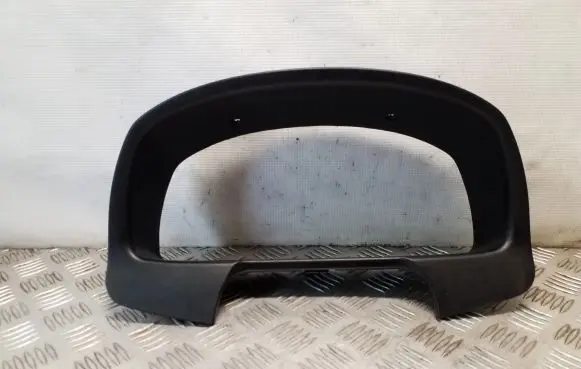 Hyundai Terracan Dashboard trim 84710H1600