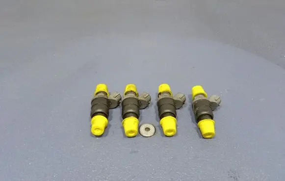 Volkswagen Jetta V Fuel injector 06A906031BT