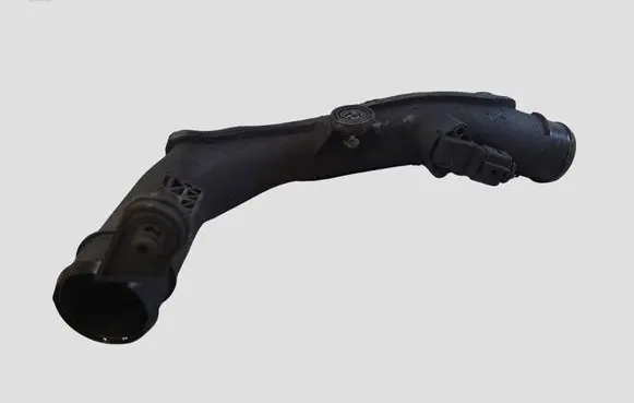 Skoda Superb B6 (3T) Intercooler hose/pipe 5N0145770A 038906051C 0281002401