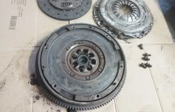 Subaru Outback Clutch set kit 1878005084 000399