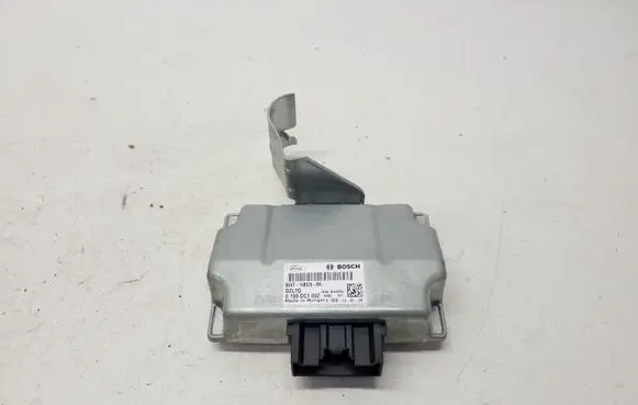 Ford Focus Power management control unit BV6T14B526BA 0199DC1002