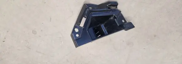 Skoda Superb B9 Front bumper mounting bracket 3P0807723