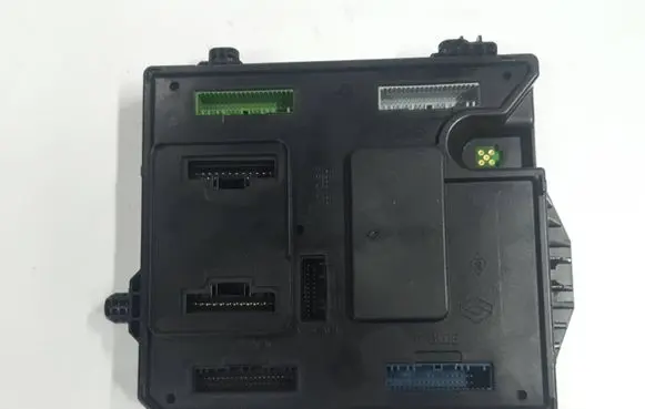 Renault Scenic III - Grand scenic III Other control units/modules 284B18225RXAUTOPX 284B18225R BCM953810