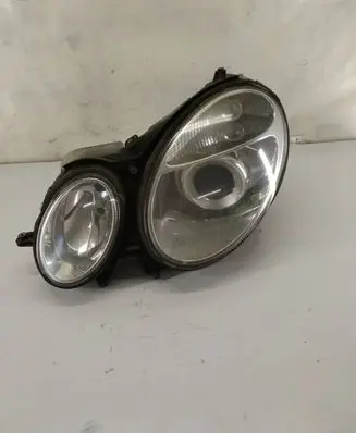 Mercedes-Benz E W211 Headlight/headlamp 15435901
