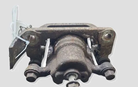 Nissan Qashqai Rear brake caliper
