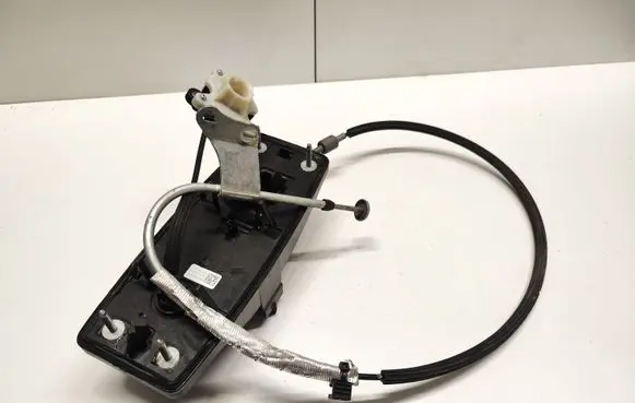 Audi A4 S4 B9 Gear shift cable linkage 8W0713052N