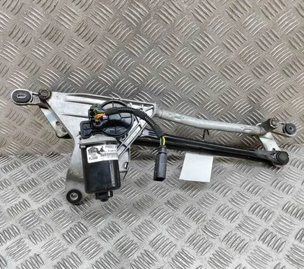 Maserati Quattroporte Front wiper linkage and motor 670001639