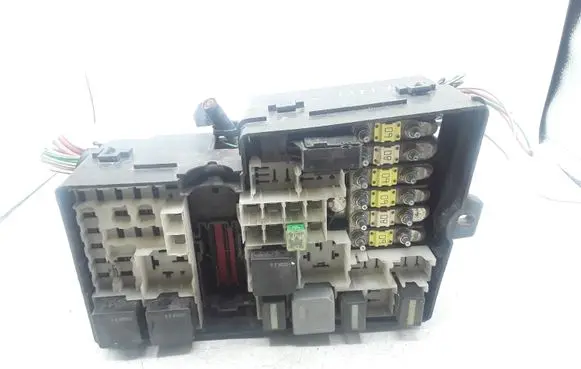 Ford S-MAX Fuse module 3M5T14A142AB 8688039 318789120