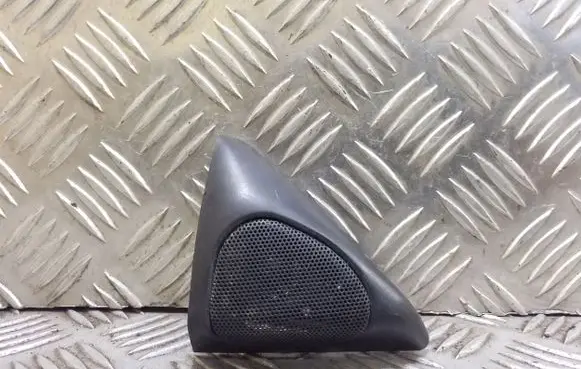 Subaru Legacy Front door high frequency speaker