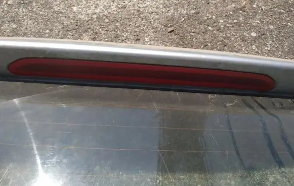 Volkswagen Golf V Third/center stoplight