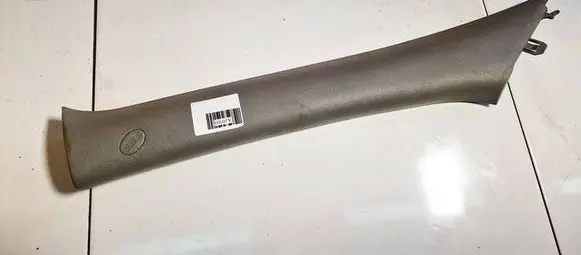 Hyundai Santa Fe (C) pillar trim 858102b010 85810-2b010