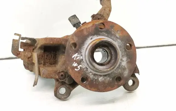 Volkswagen Touran I Front wheel hub spindle knuckle 7H0927803