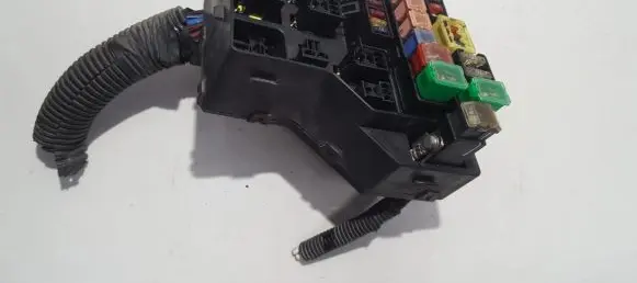 Mitsubishi Carisma Fuse box set