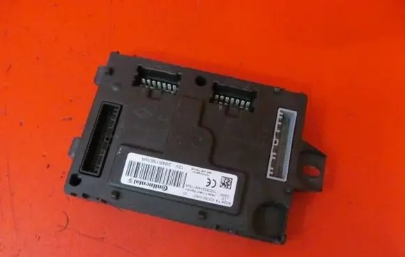 Renault Clio IV Other control units/modules 284B15639R