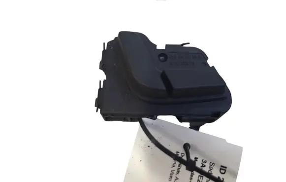 Mercedes-Benz C W204 Seat control switch A2048708910 03463870