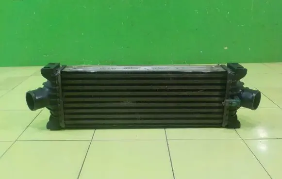 Ford Transit Intercooler radiator CC119L440BF