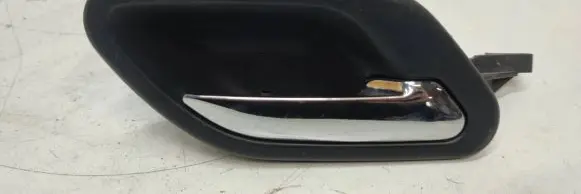 BMW 5 E39 Front door interior handle 8226050