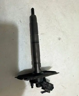 Audi A6 S6 C6 4F Fuel injector 059130277AJ 9466926