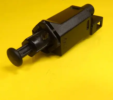 Audi A4 S4 B5 8D Brake pedal sensor switch 927189D