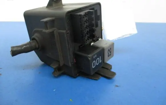 Volkswagen Golf IV Fuse box set