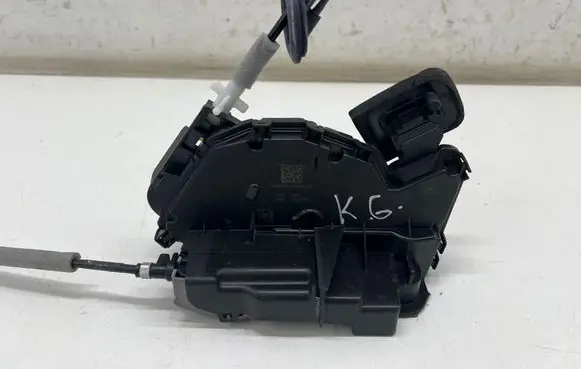 Cupra Leon Rear door lock 5TA839015P