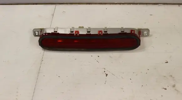 Toyota Corolla Verso AR10 Third/center stoplight 815700F011